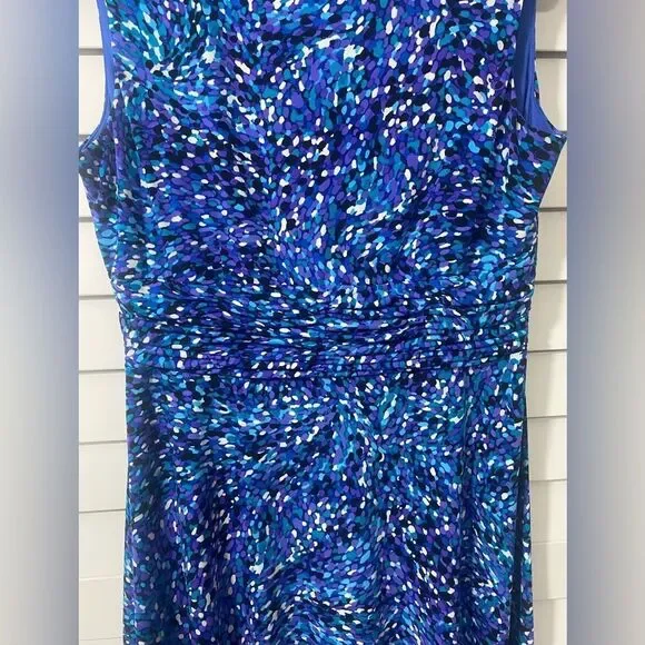Blue Patterned Sleeveless Dress - Picture 3 of 6